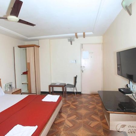Hotel S R M Central Park Chennai Eksteriør bilde