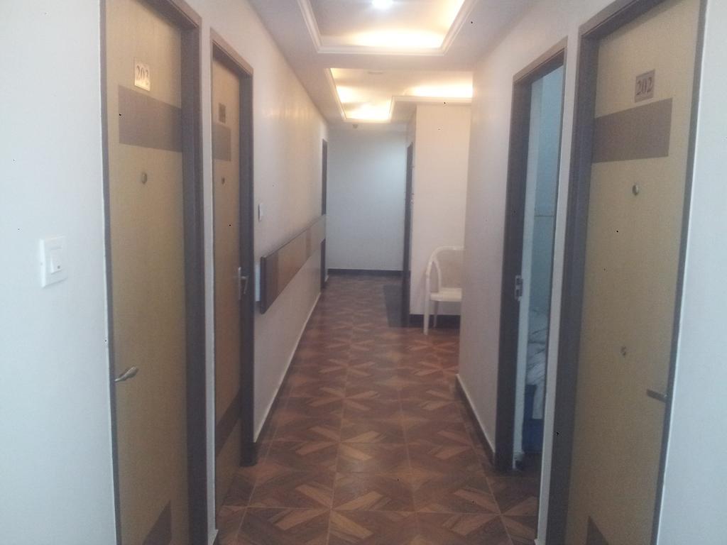 Hotel S R M Central Park Chennai Eksteriør bilde
